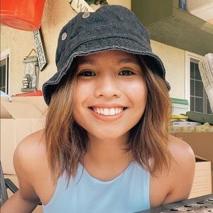 Meet your Posher, Katrina